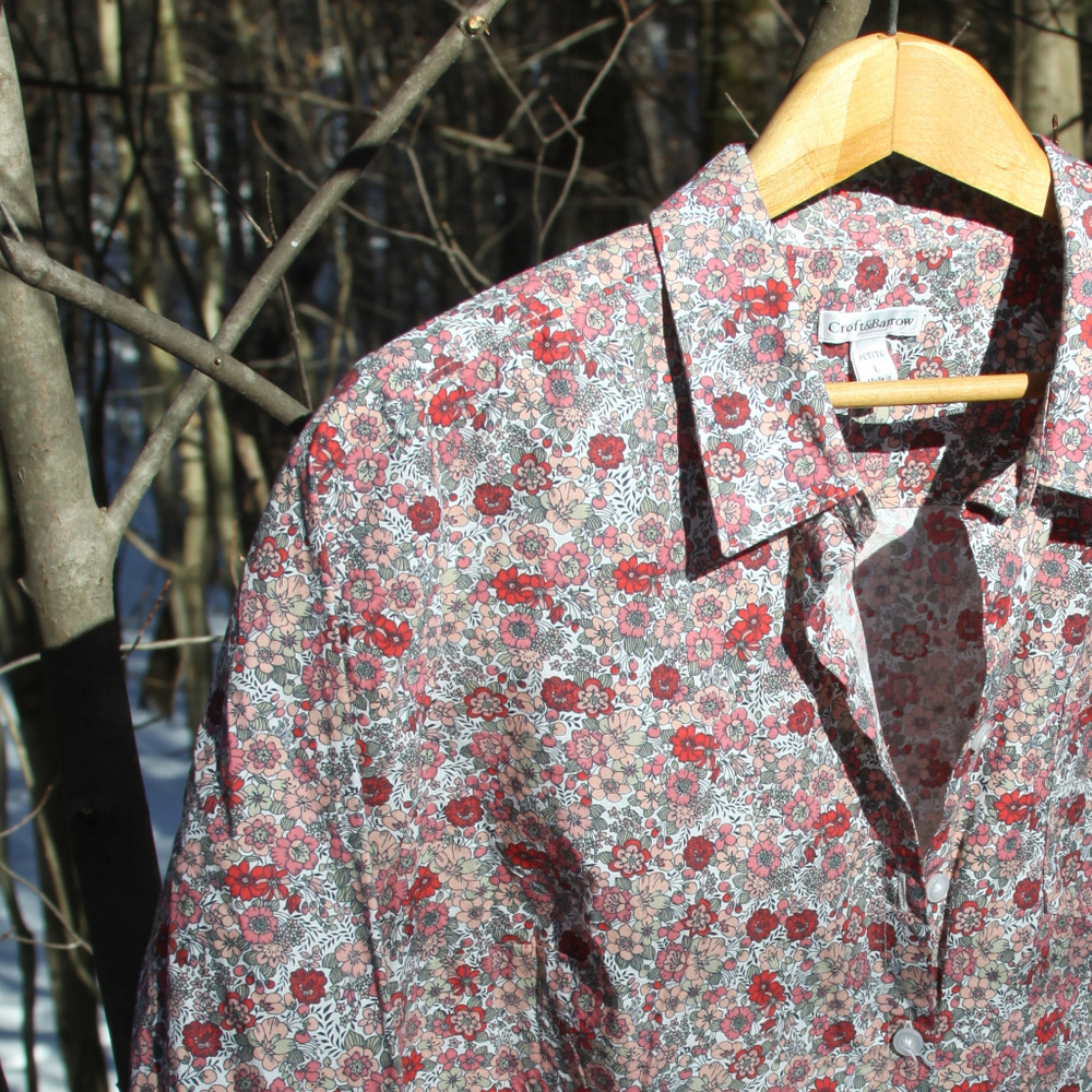 Flowered button-down blouse - 100% Cotton